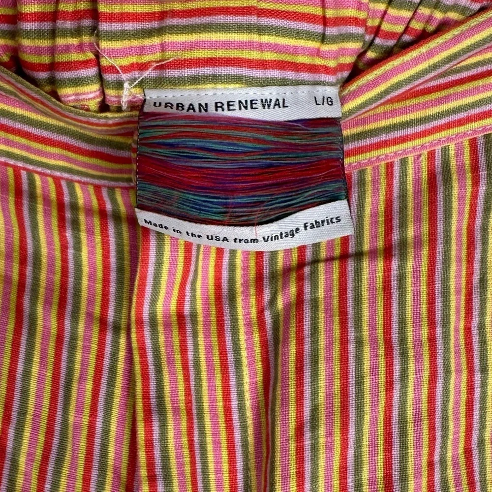 Urban Renewal Remnants Rainbow Striped Linen High Rise 90’s Short‎ Women’s Sz L